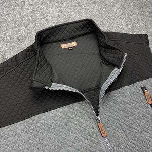 Hitachi Inspire Adventure Men’s Quilted Vest Gray Black Full Zip Outdoor